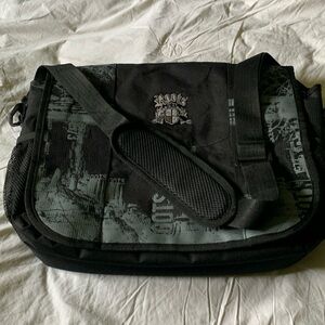 ROOTS COMPUTER/BOOK BAG
